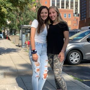 Meet your Posher, Kharis